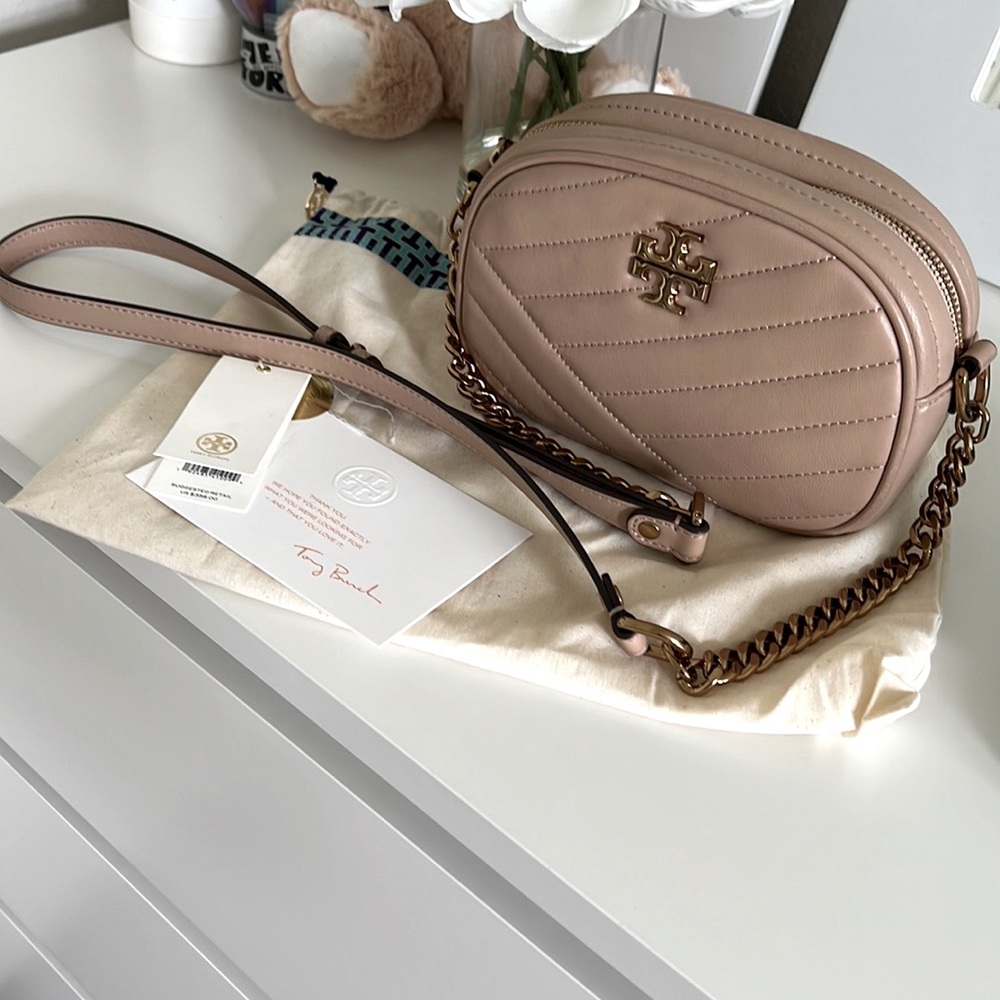 Tory Burch Kira Chevron Small Bag - Devon Sand
